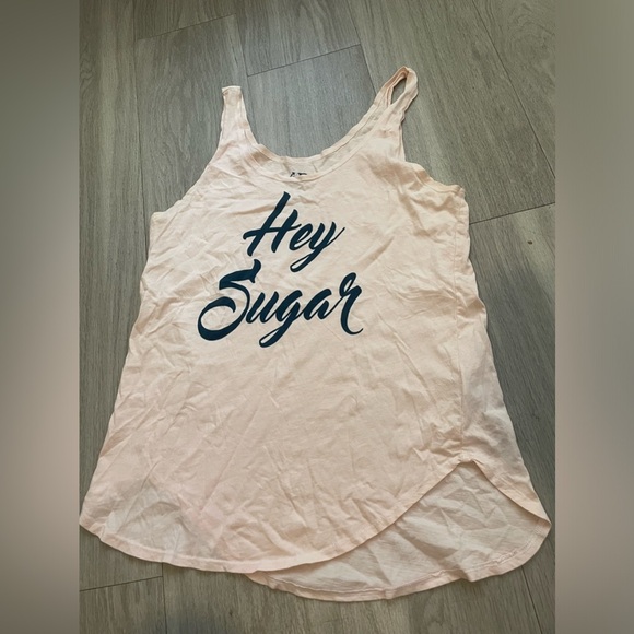 Tank - Picture 1 of 2